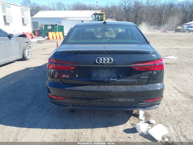 2021 Audi A6 Premium 45 Tfsi Quattro S Tronic მანქანა იყიდება აუქციონზე, vin: WAUD3AF22MN048113, აუქციონის ნომერი: 44318175