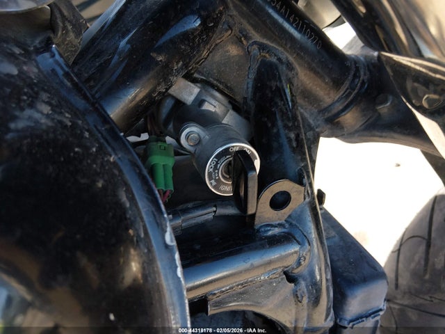 2004 SUZUKI VL800 JS1VS54A142110270 Photo 10