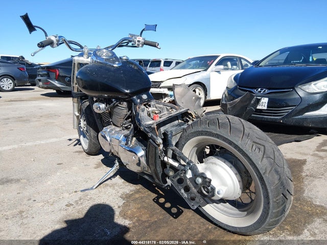 2004 SUZUKI VL800 JS1VS54A142110270 Photo 2