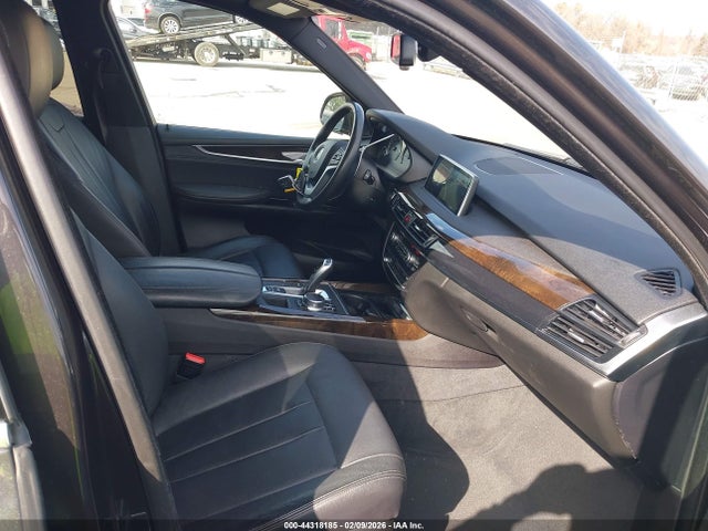 Продаж на аукціоні авто 2017 Bmw X5 Xdrive35i, vin: 5UXKR0C3XH0X77350, номер лоту: 44318185