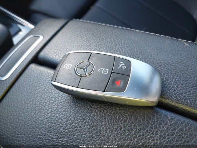 Продажа на аукционе авто 2020 Mercedes-benz Glb 250 4matic, vin: W1N4M4HB8LW036130, номер лота: 44318186