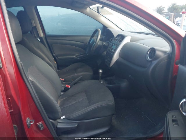 3N1CN7AP2GL816386 Nissan Versa 1.6 Sv