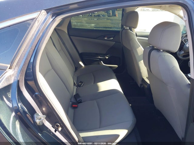 2HGFC2F6XLH574048 Honda Civic Lx