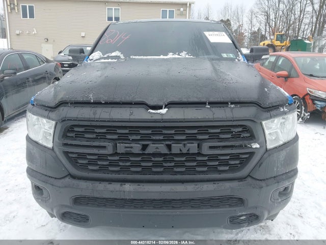 44318214 :رقم المزاد ، 1C6SRFBT3NN161405 vin ، 2022 Ram 1500 Big Horn  4x4 6'4 Box مزاد بيع