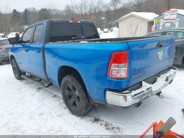 44318214 :رقم المزاد ، 1C6SRFBT3NN161405 vin ، 2022 Ram 1500 Big Horn  4x4 6'4 Box مزاد بيع