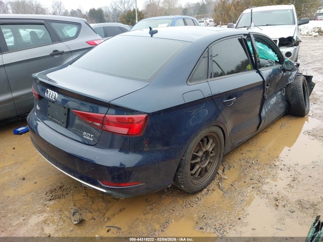 2018 AUDI A3 WAUB8GFFXJ1037765 Photo 3