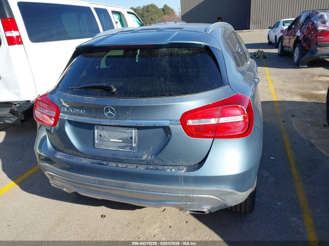 Mercedes-Benz GLA 250 2015 WDCTG4EB8FJ132964 Image 16