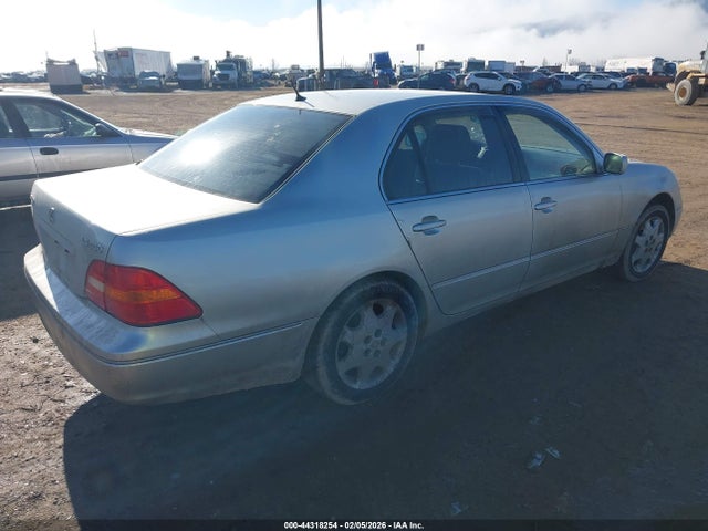 Aukcja sprzedaży 2003 Lexus Ls 430, vin: JTHBN30F230107747, numer aukcji: 44318254