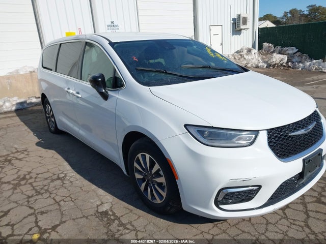 2024 CHRYSLER PACIFICA HYBRID 2C4RC1S79RR174487