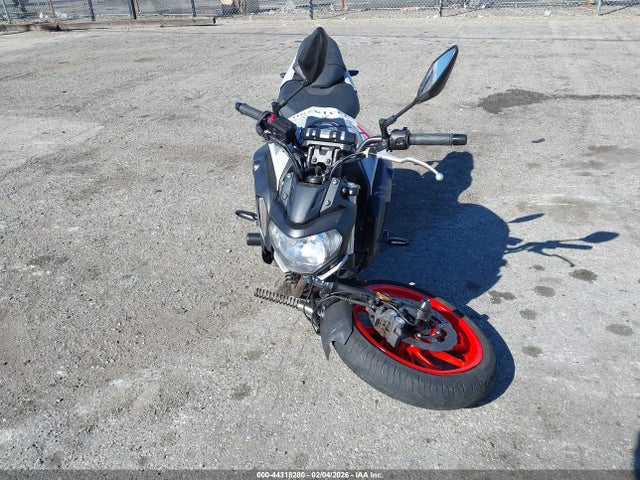 JYARM27Y2KA001310 Yamaha Mt07 C