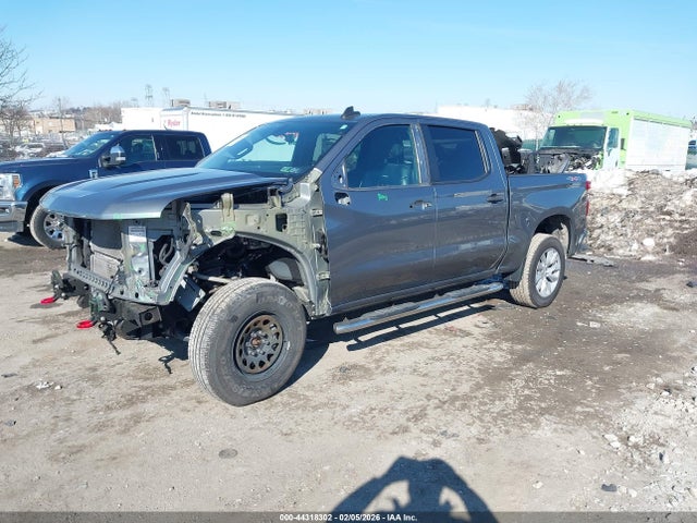3GCPYBEKXMG294022 Chevrolet Silverado 1500 4wd Short Bed Custom