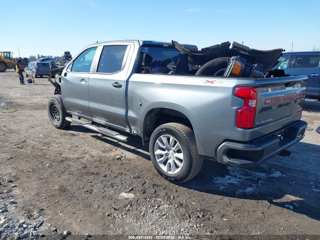 3GCPYBEKXMG294022 Chevrolet Silverado 1500 4wd Short Bed Custom
