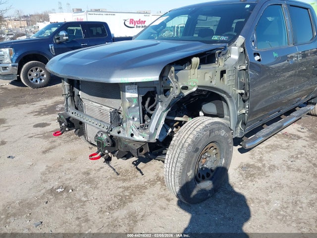 3GCPYBEKXMG294022 Chevrolet Silverado 1500 4wd Short Bed Custom