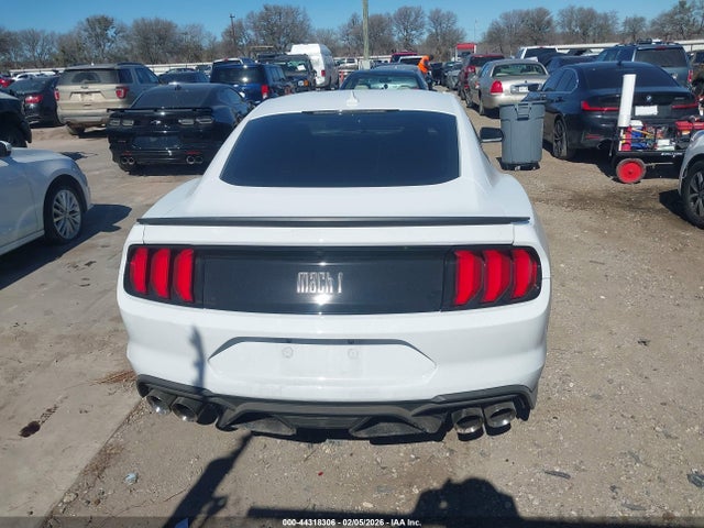 44318306 :رقم المزاد ، 1FA6P8R07N5555633 vin ، 2022 Ford Mustang Mach 1 Fastback مزاد بيع