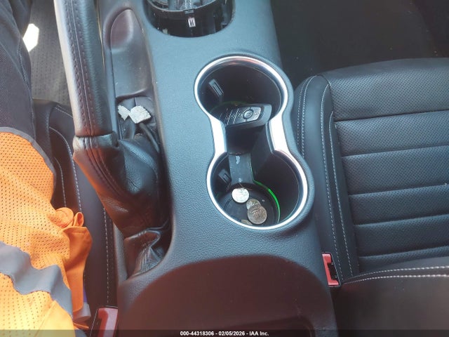44318306 :رقم المزاد ، 1FA6P8R07N5555633 vin ، 2022 Ford Mustang Mach 1 Fastback مزاد بيع