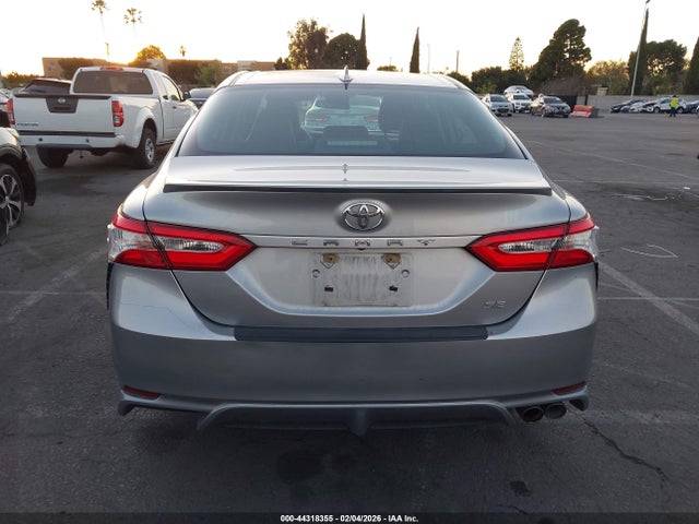 Продаж на аукціоні авто 2020 Toyota Camry Se, vin: 4T1G11AK0LU989749, номер лоту: 44318355