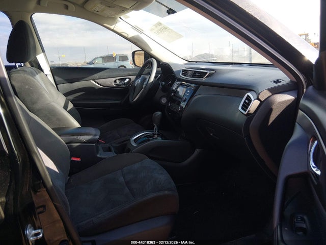 44318363 :رقم المزاد ، KNMAT2MV8FP578313 vin ، 2015 Nissan Rogue S مزاد بيع