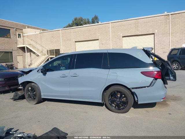 5FNRL6H75RB062723 Honda Odyssey Sport