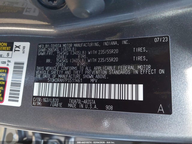 Toyota Highlander Limited 2023 5TDKDRAH7PS511461 Image 9