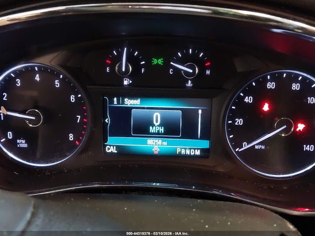 44318376 :رقم المزاد ، KL4CJFSB5JB689402 vin ، 2018 Buick Encore Preferred Ii مزاد بيع