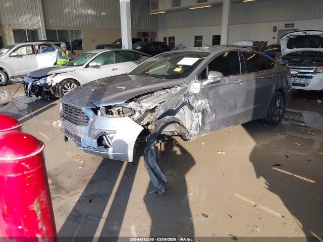 Продаж на аукціоні авто 2020 Ford Fusion Sel, vin: 3FA6P0CD0LR177940, номер лоту: 44318398