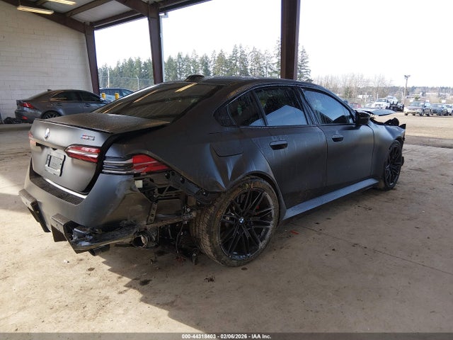 WBS83FK04TCW34238 BMW M5