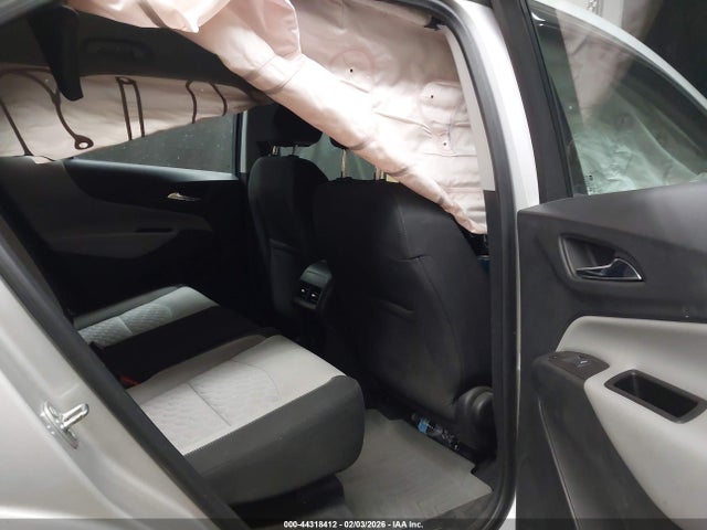 Chevrolet EQUINOX LS 2018 2GNAXHEV8J6123676 Image 8