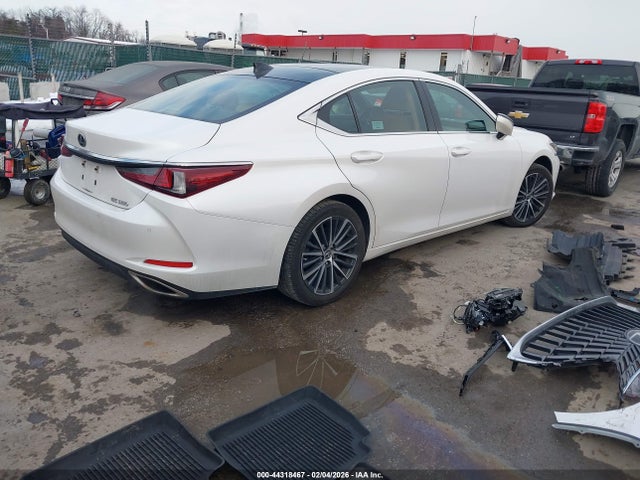 Продажа на аукционе авто 2023 Lexus Es 350, vin: 58ADZ1B17PU139830, номер лота: 44318467