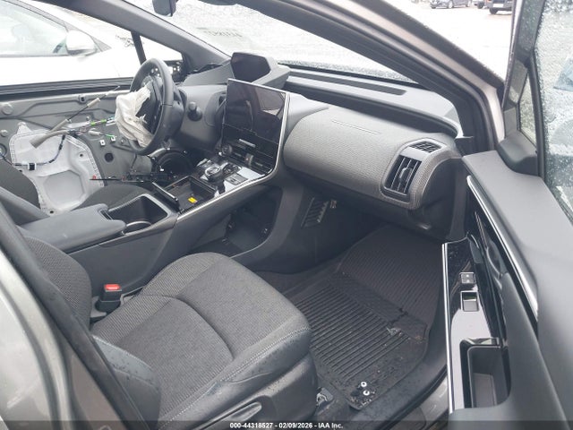 Toyota BZ4X XLE 2024 JTMABACA7RA088478 Image 5