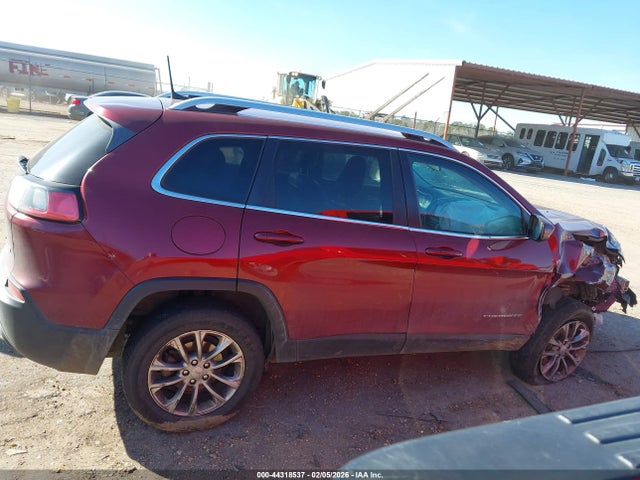 44318537 :رقم المزاد ، 1C4PJLLB3KD176658 vin ، 2019 Jeep Cherokee Latitude Plus Fwd مزاد بيع