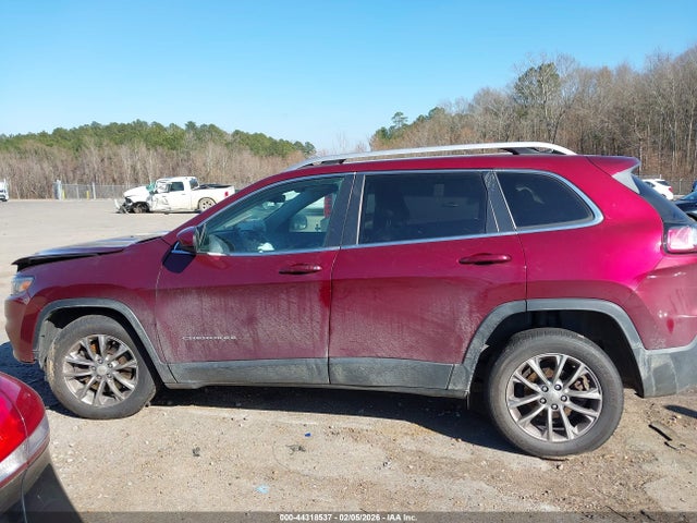 44318537 :رقم المزاد ، 1C4PJLLB3KD176658 vin ، 2019 Jeep Cherokee Latitude Plus Fwd مزاد بيع