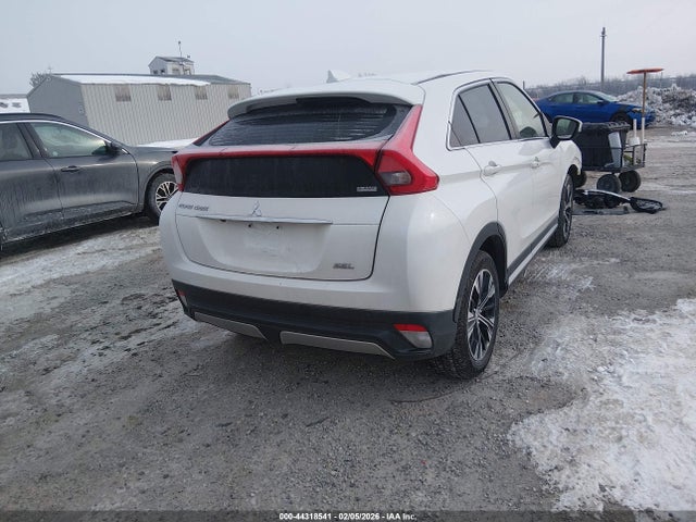 2020 MITSUBISHI ECLIPSE CROSS JA4AT5AA6LZ002961 Photo 3