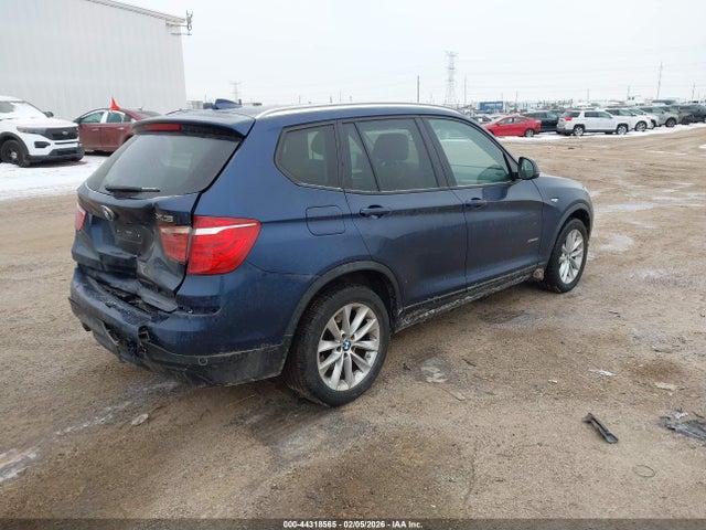 2016 BMW X3 5UXWX9C54G0D92025 Photo 3