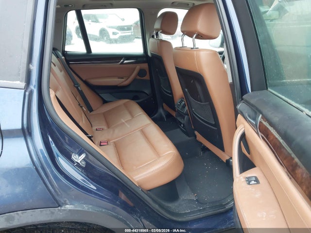 2016 BMW X3 5UXWX9C54G0D92025 Photo 7