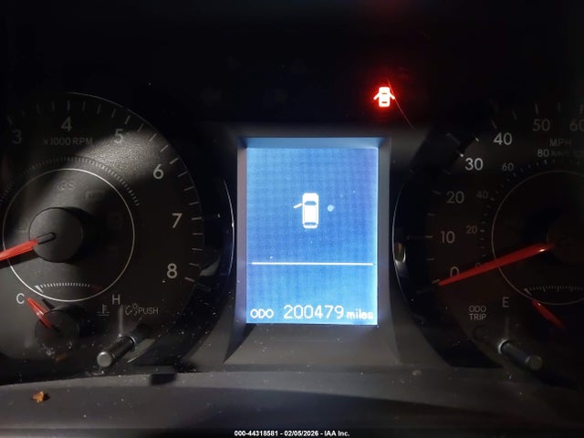 5TDKK3DC6FS537518 Toyota Sienna Le 8 Passenger