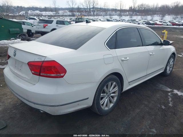 Продаж на аукціоні авто 2013 Volkswagen Passat 2.5l Sel Premium, vin: 1VWCP7A34DC141035, номер лоту: 44318590