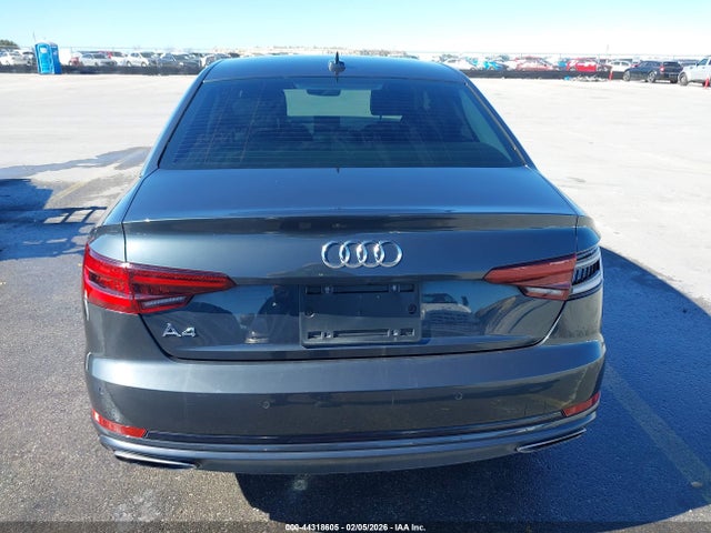 2019 Audi A4 40 Premium/40 Titanium Premium მანქანა იყიდება აუქციონზე, vin: WAUGMAF48KN017764, აუქციონის ნომერი: 44318605