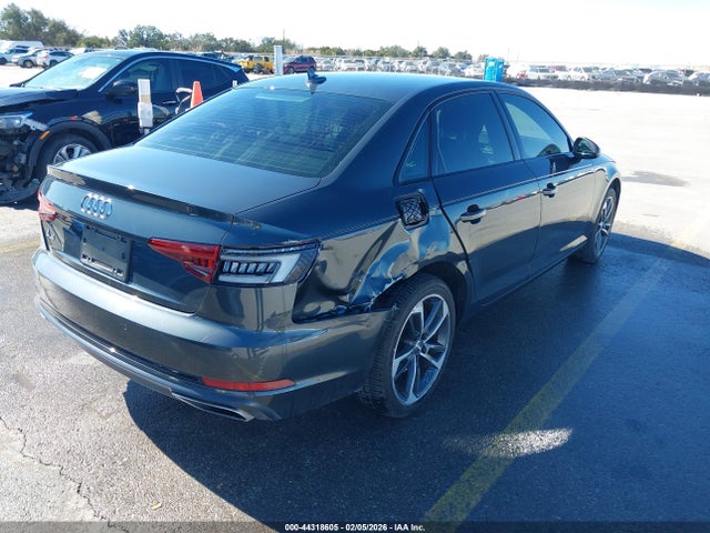 2019 AUDI A4 WAUGMAF48KN017764 Photo 3