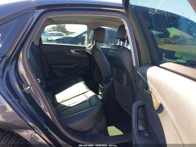 2019 AUDI A4 WAUGMAF48KN017764 Photo 7