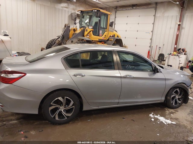 Aukcja sprzedaży 2017 Honda Accord Lx, vin: 1HGCR2F38HA279642, numer aukcji: 44318612