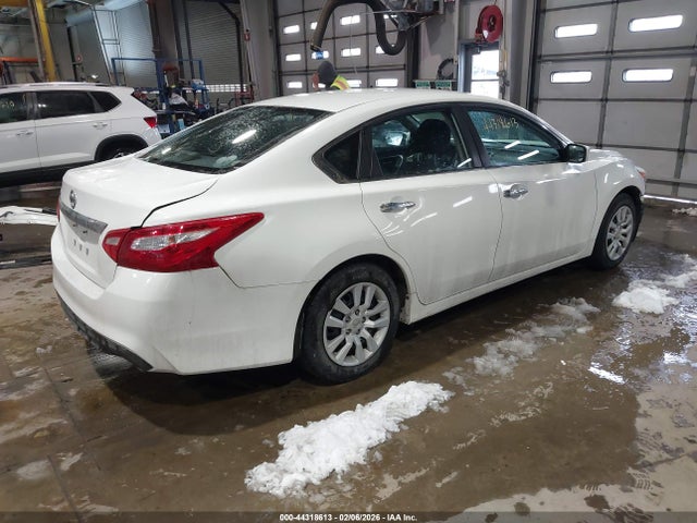 Nissan Altima 2.5 S 2016 1N4AL3AP2GN313269 Image 4