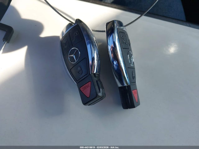 WDCTG4GBXGJ199113 Mercedes-Benz Gla 250 4matic