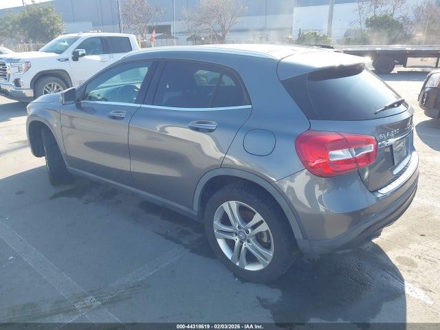 WDCTG4GBXGJ199113 Mercedes-Benz Gla 250 4matic