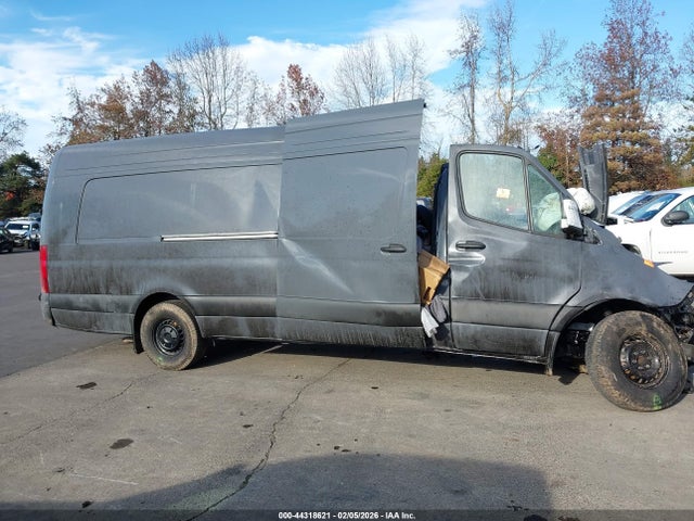 W1Y4NDHY0RT178986 Mercedes-Benz Sprinter 2500 High Roof 4-cyl Diesel Ho