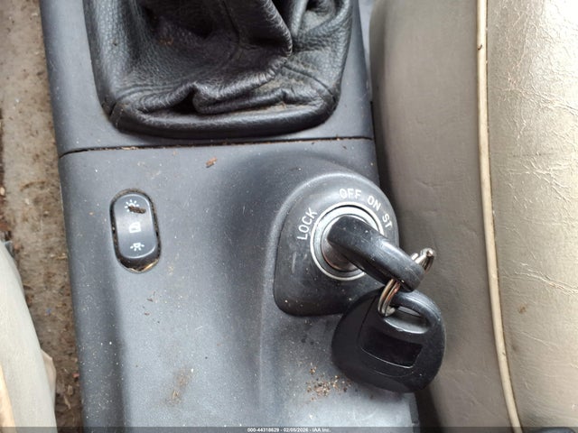 1996 SAAB 900 YS3DD75B5T7004137 Photo 10