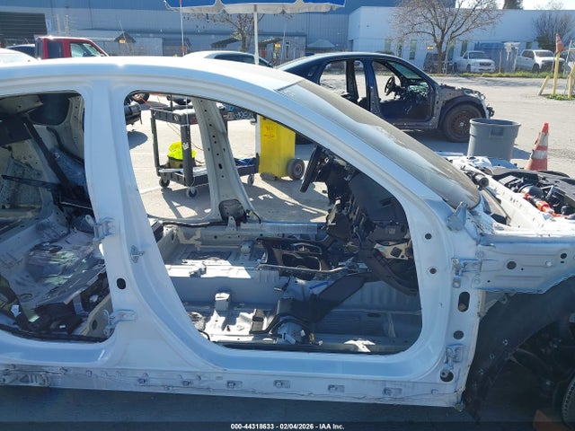 1HGCV3F29NA042520 Honda Accord Hybrid Sport