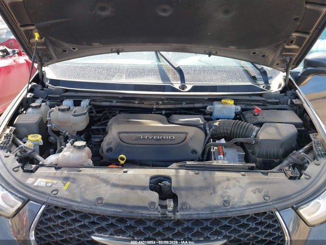 Продажа на аукционе авто 2022 Chrysler Pacifica Hybrid Touring L, vin: 2C4RC1L72NR118934, номер лота: 44318654