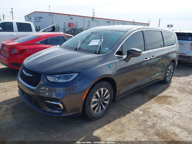 Продажа на аукционе авто 2022 Chrysler Pacifica Hybrid Touring L, vin: 2C4RC1L72NR118934, номер лота: 44318654