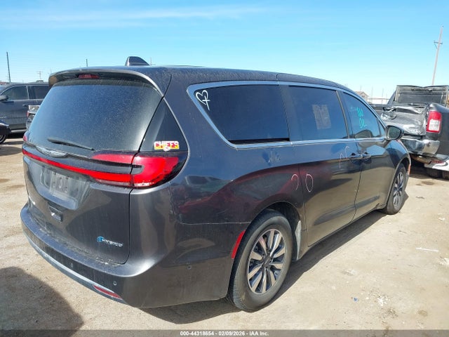 Продажа на аукционе авто 2022 Chrysler Pacifica Hybrid Touring L, vin: 2C4RC1L72NR118934, номер лота: 44318654