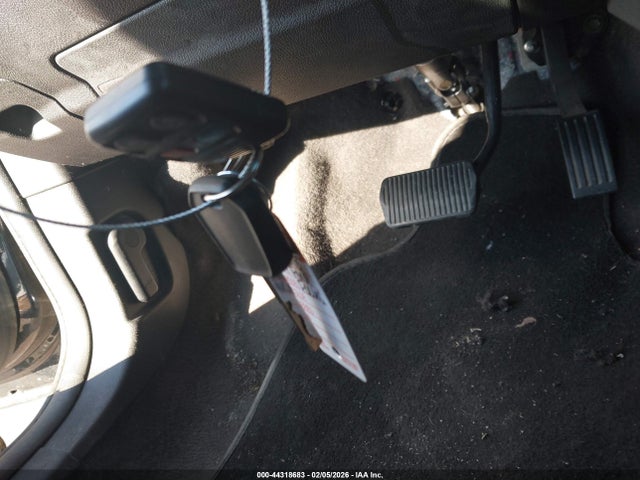 1FADP3E2XJL222740 Ford FOCUS S